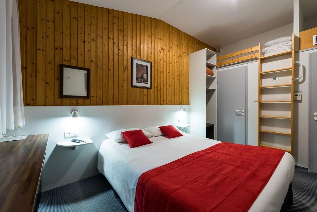 Fasthotel Тон Екстер'єр фото